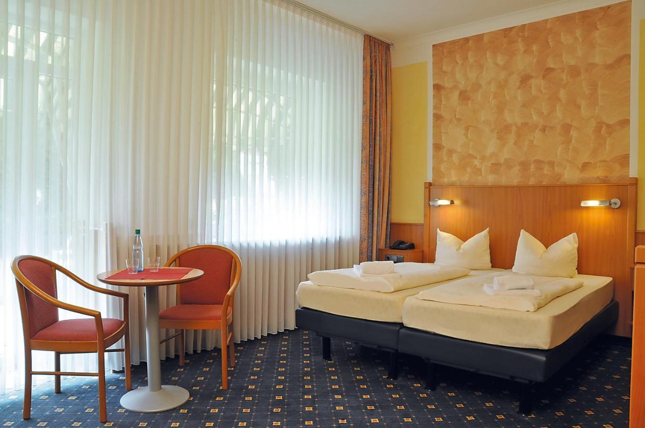 Dorf Wangerland Hotel Schillig Exterior photo