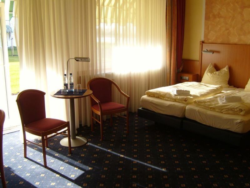 Dorf Wangerland Hotel Schillig Exterior photo